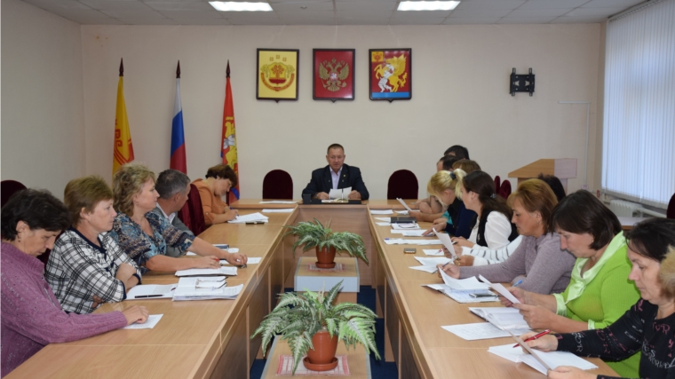 В Красночетайском районе состоялось очередное совещание с главами сельских поселений