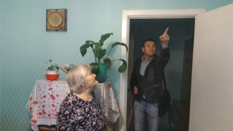 Комфорт для победителей: В Ленинском районе Чебоксар проведен косметический ремонт квартир ветеранов