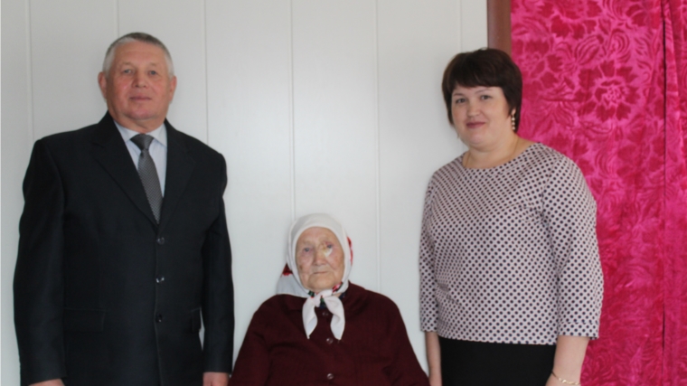 90-летний юбилей отметила жительница деревни Ивашкино Смирнова Клавдия Макаровна