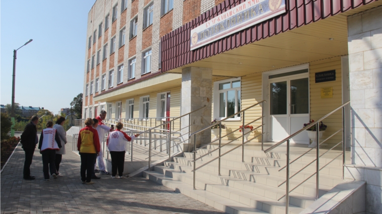 Министр здравоохранения Владимир Викторов проинспектировал капитальные ремонты больниц в Канаше и Канашском районе