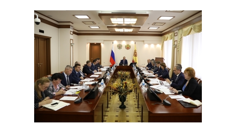 Состоялось заседание рабочей группы по подготовке и проведению празднования в 2019 году 550-летия основания города Чебоксары и в 2020 году 100-летия образования Чувашской автономной области