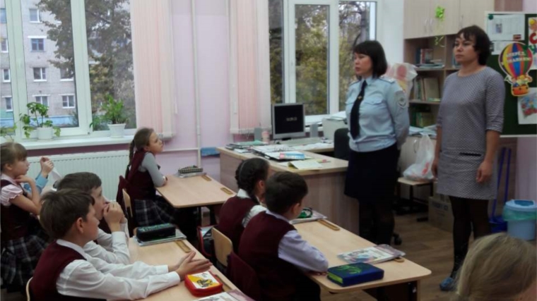 В Московском районе проходит акция «Полиция и дети»