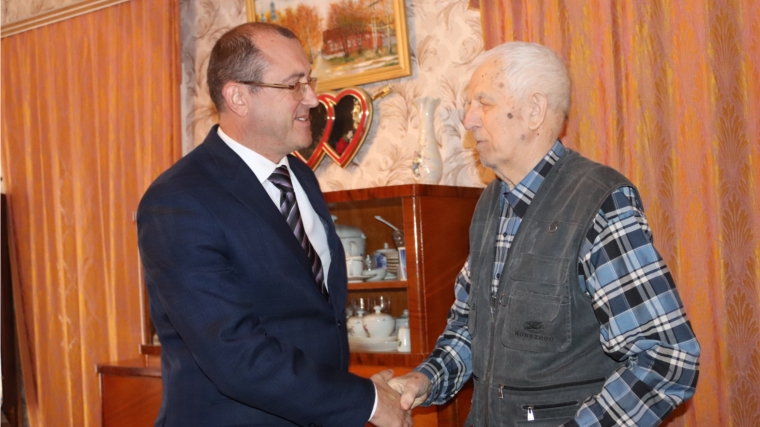 _Свой 92-й день рождения отметил Почётный гражданин города Алатыря, участник Великой Отечественной войны С.А. Евграфов