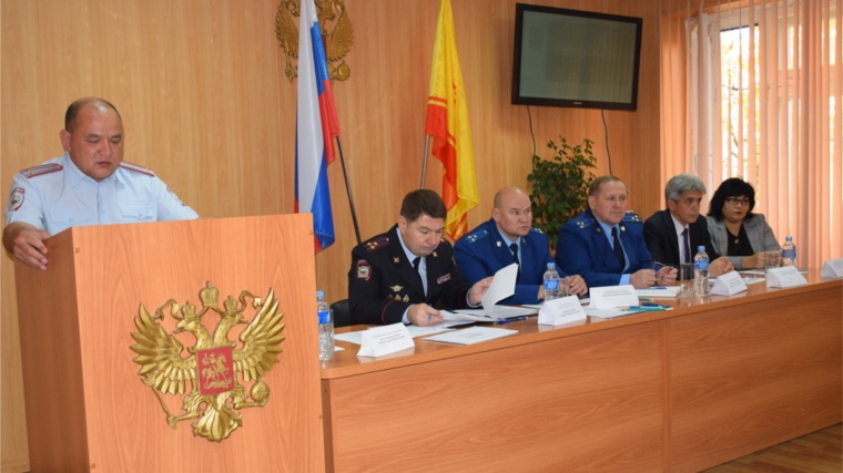 В МО МВД России «Шумерлинский» состоялось совещание по подведению итогов служебной деятельности за 9 месяцев 2018 года