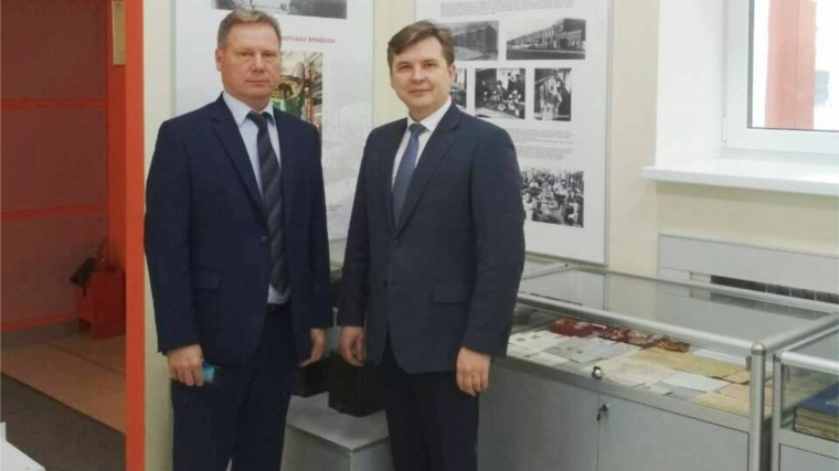 Состоялась встреча главы столицы Чувашии Евгения Кадышева с руководством Чебоксарского электроаппаратного завода