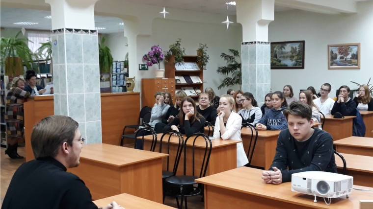 г. Новочебоксарск: Единый информационный молодежный день продолжился в химико-механическом техникуме