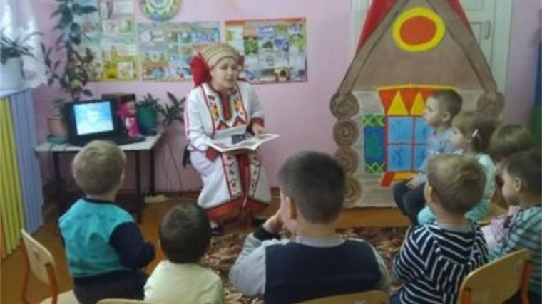 С 1 сентября в дошкольной группе МБОУ «Алтышевская СОШ» реализуется программа духовно-нравственного воспитания «Социокультурные истоки»