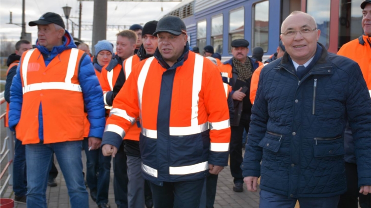 Состоялась рабочая встреча начальника Горьковской железной дороги ОАО «РЖД» Анатолия Лесуна с главой администрации района Леонидом Николаевым