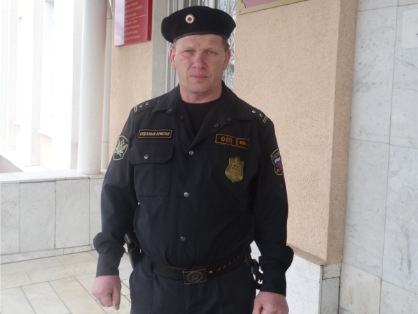 Достойно выполняет свою работу