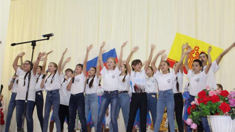 «Россия моя, Россия» - под таким названием 3 ноября в Канашском районе прошел праздник, посвященный Дню народного единства