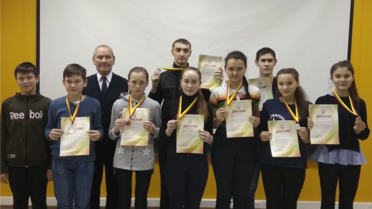 Красночетайские шахматисты выиграли восемь медалей на Первенстве Чувашии