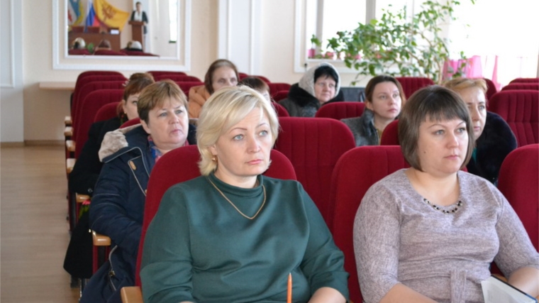 В Порецком районе специалистами регионального отделения Фонда социального страхования по Чувашской Республике был проведен семинар