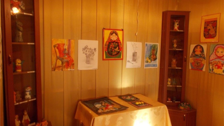 Открылась выставка художественного и декоративно-прикладного творчества учащихся Порецкой детской школы искусств «Творческий калейдоскоп»