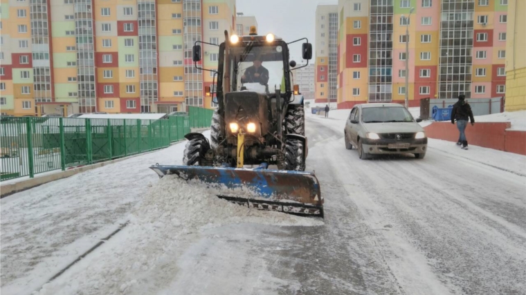 Ленинский район: уборка снега с внутриквартальных территорий - под контролем