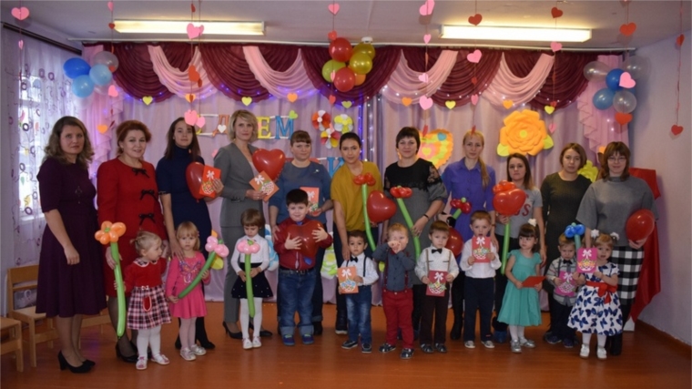День Матери в дошкольной группе МБОУ «Алтышевская средняя общеобразовательная школа»