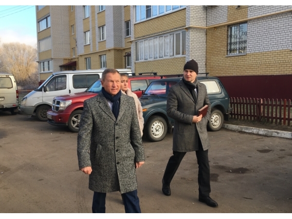 Город. Улицы. Дома