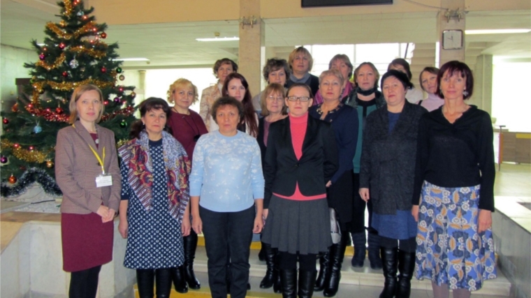 Библиотечный коллектив по обмену опыта в библиотеках Йошкар-Олы