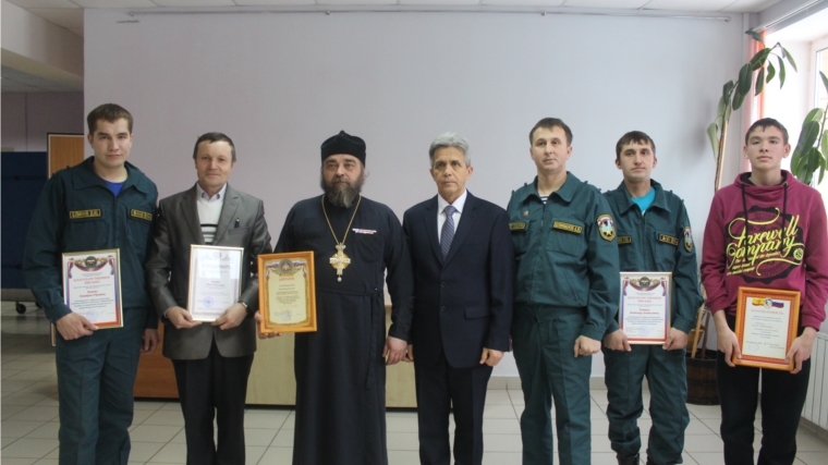 В Шумерлинском районе состоялось торжественное мероприятие, посвященное Всемирному Дню добровольца, закрытию Года добровольца (волонтера)