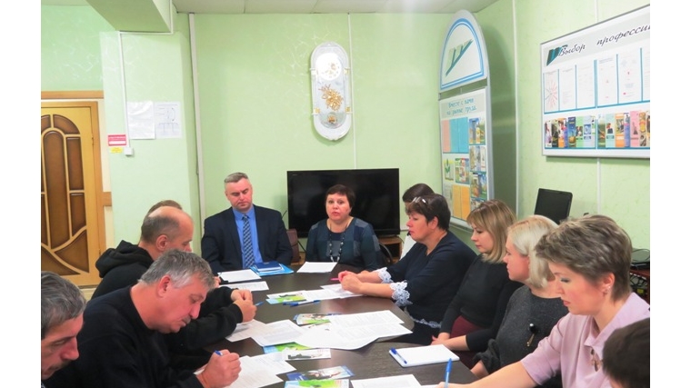_В центре занятости населения города Алатыря прошёл информационный день для граждан, имеющих ограничения по состоянию здоровья