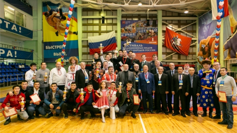 В Москве разыграли абсолютное первенство по чувашской борьбе кёрешу