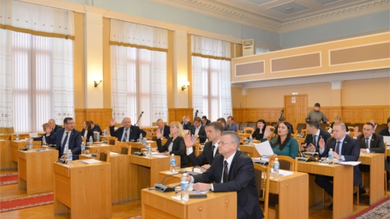 Бюджет города Чебоксары на 2019 год рассмотрен на совместном заседании всех постоянных комиссий Чебоксарского городского Собрания депутатов