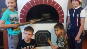 Дети оздоровительного лагеря "Романтики"  в рамках "года волонтера" посетили музей