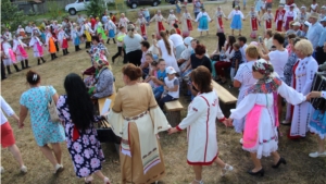 Жители д. Петропавловск Шумерлинского района с размахом отметили День деревни