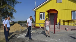 Глава администрации Яльчикского района ознакомился с ходом строительных работ