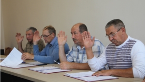 Депутаты Шумерлинского района провели внеочередное заседание