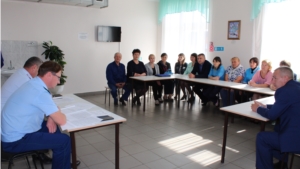 В БУ «Шемуршинский ЦСОН» состоялось совещание с сотрудниками учреждений
