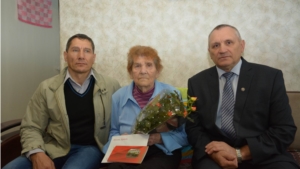 Поздравление с 95-летним юбилеем жительницы поселка Вурнары Тимошиной Галины Михайловны