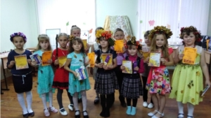 В Шемуршинской детской школе искусств на художественном отделении прошел «Осенний бал»