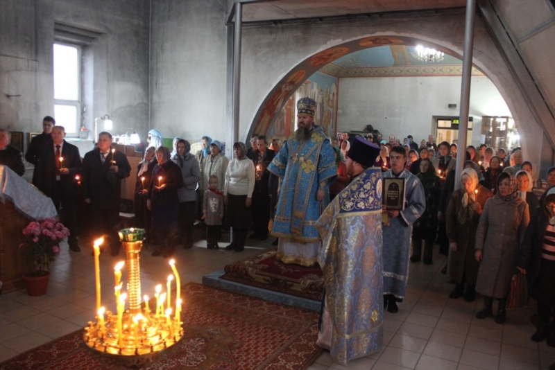 Епископ Канашский и Янтиковский Стефан посетил храм города Козловка