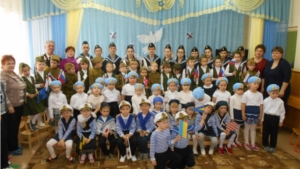 День народного единства отметили в детских садиках села Порецкого