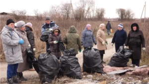 По инициативе депутатов Ядринского городского собрания депутатов состоялся очередной субботник