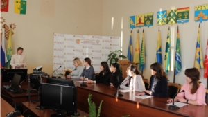 Сегодня в актовом зале администрации Шемуршинского района прошел единый информационный молодежный день