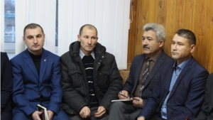 В администрации Шемуршинского района состоялось еженедельное совещание