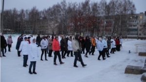 Новочебоксарцы утро начали с зарядки