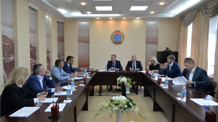Президиум Чебоксарского городского Собрания депутатов выдвинул двух кандидатов на звание «Почетный гражданин города Чебоксары»