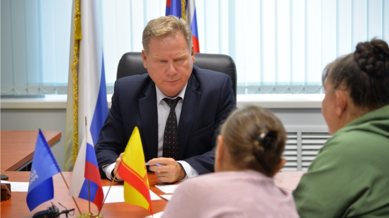 Глава города Чебоксары провел прием граждан по личным вопросам