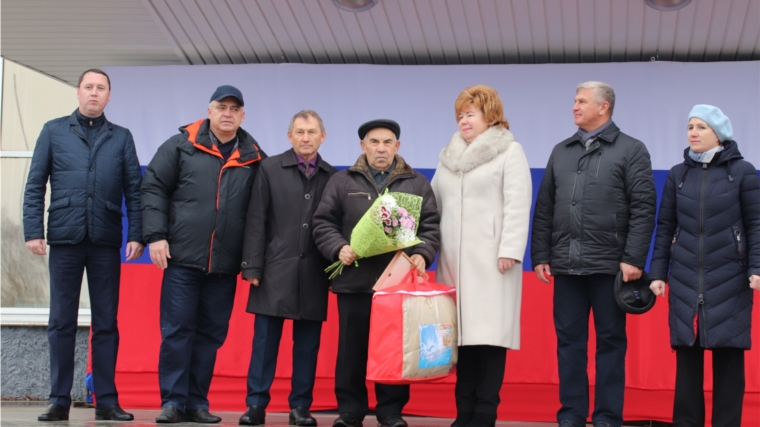 Новочебоксарск отметил День народного единства праздничным концертом