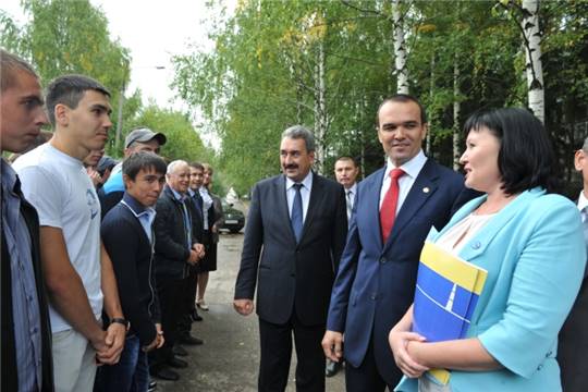 Студентов и профессорско-преподавательский состав Волжского филиала МАДИ с Днем знаний поздравил Глава Чувашии