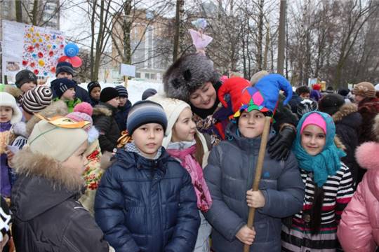 Масленичные гуляния помогла организовать депутат Ирина Клементьева