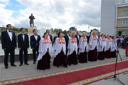 В Чебоксарах состоялось открытие памятника нашему земляку, академику-кораблестроителю Алексею Крылову