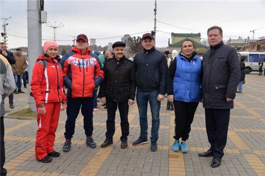 Депутаты Чебоксарского городского Собрания депутатов приняли участие в общегородском субботнике