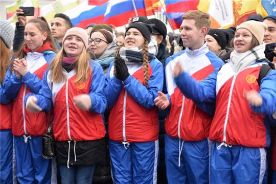 В Чебоксарах в митинге-концерте, посвященном Дню народного единства, приняли участие более 5 тысяч горожан и гостей столицы Чувашии