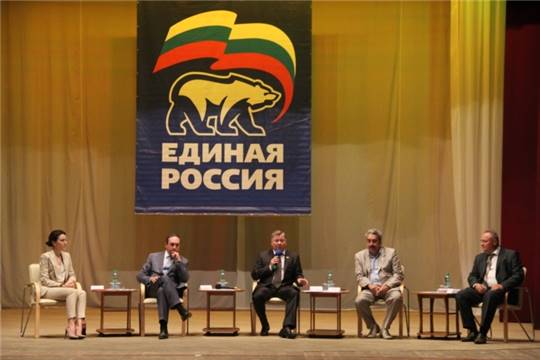 Новочебоксарск посетил председатель Комитета Государственной Думы РФ по образованию Вячеслав Никонов