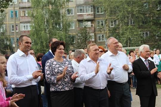 В Новочебоксарске открылась Доска почета работников здравоохранения и завершился ремонт медицинских организаций
