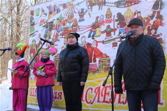 Новочебоксарцы в первый день весны широко отпраздновали Масленицу