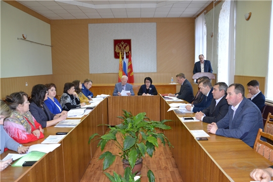 В Алатырском районе состоялось очередное заседание Собрания депутатов